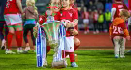 Stolt Fanndís leggur skóna á hilluna (Staðfest) -...