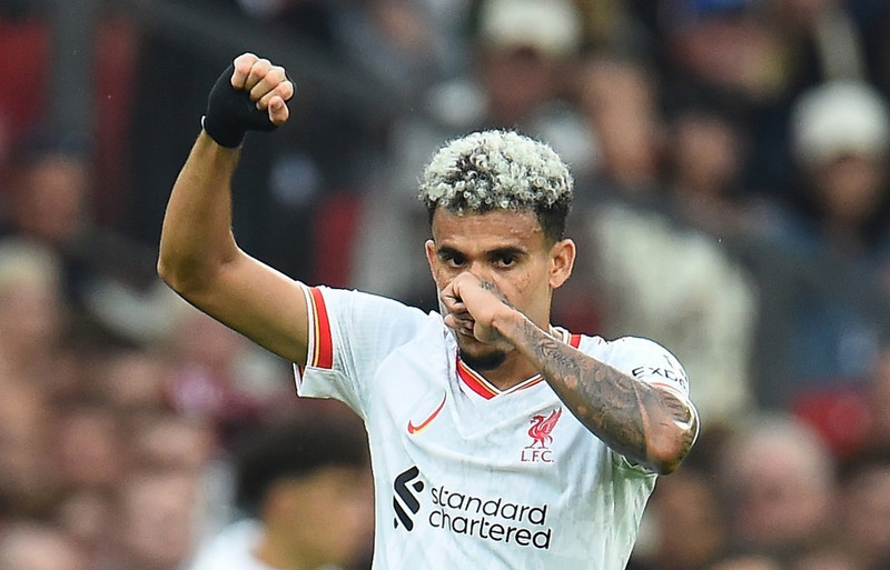 Barcelona vill Díaz en buddan er hindrun