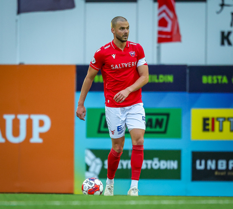 Hólmar Örn Eyjólfsson á að vera leiðtoginn í vörninni.