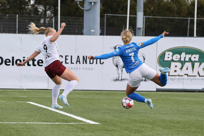Myndaveisla: Stjarnan vann neðri hlutann með sigri á Tindastóli