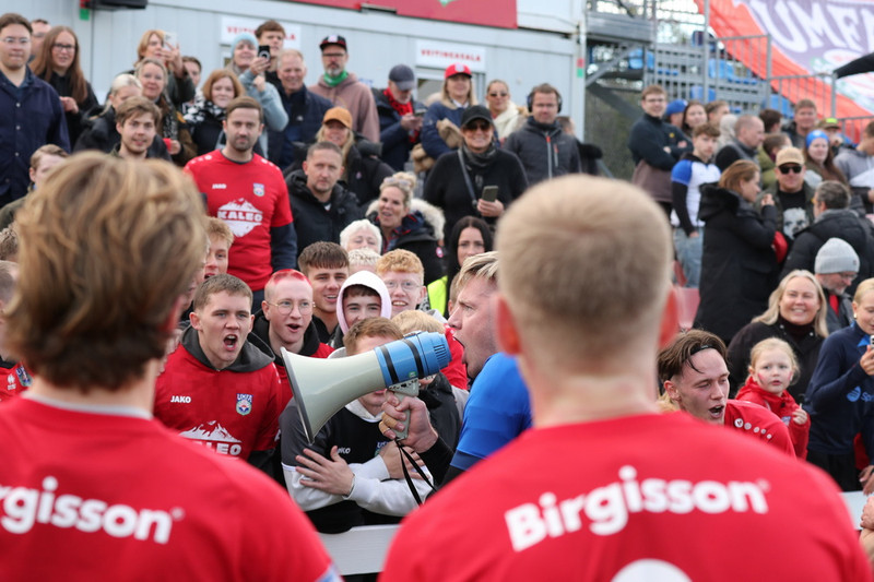 Myndaveisla: Afturelding vann ÍR í lokaumferðinni