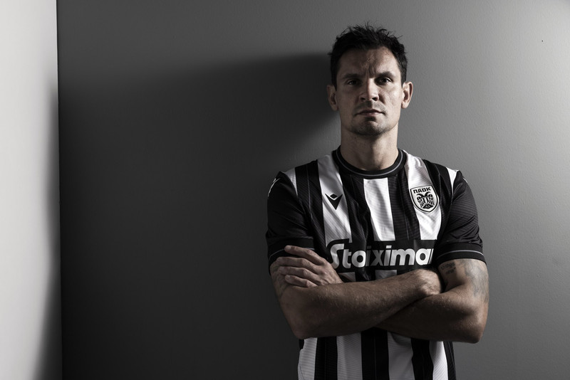 Dejan Lovren til PAOK (Staðfest)