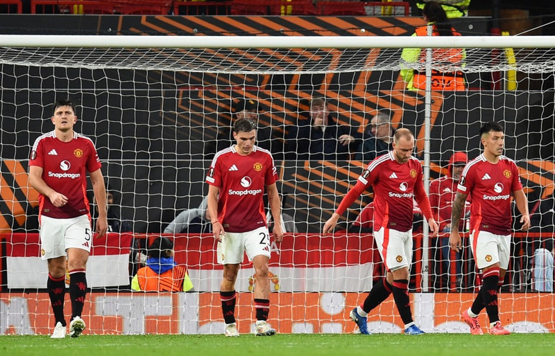 England um helgina - Man Utd á erfiðan útileik