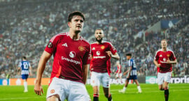 Hafsentaskiptingar hjá United - Maguire meiddur