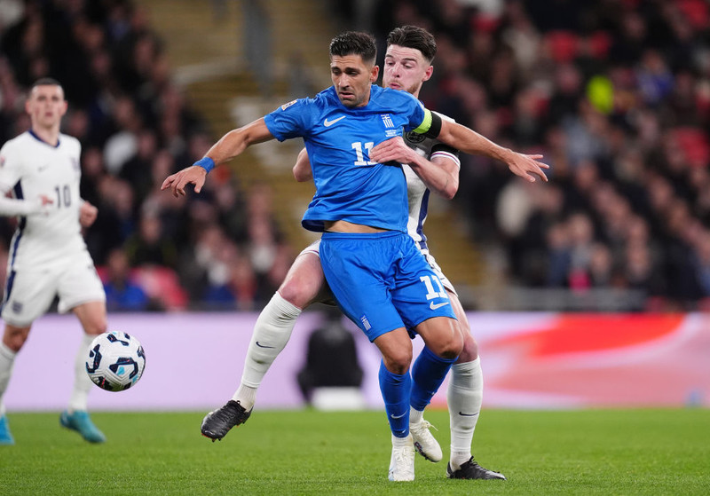 Anastasios Bakasetas í leiknum gegn Englandi