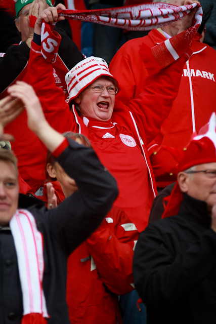 Þessi var í stuði og hafði líklega ekkert út á völlinn að setja