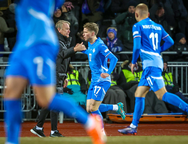 Logi Tómasson mun að öllum líkindum byrja á morgun.