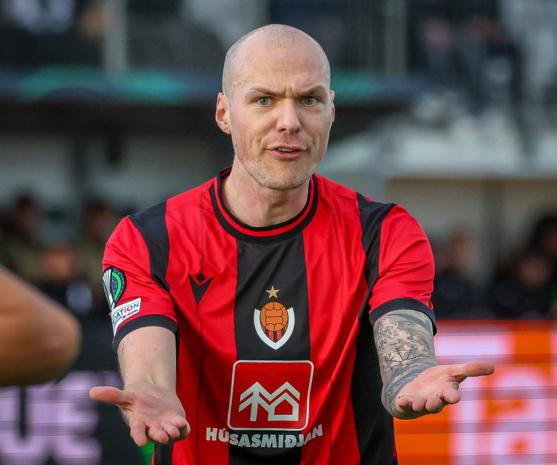 Aron Elís Þrándarson.