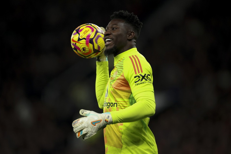 <b>Markvörður: Andre Onana (Manchester United)</b> - Átti mikilvægar vörslur þó fólk segi að þetta hafi 'bara verið gegn Leicester'. United vann öflugan 3-0 sigur í síðasta leiknum undir stjórn bráðabirgðastjórans Ruud van Nistelrooy.