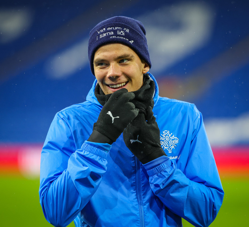 Genoa sýnir Brynjólfi áhuga