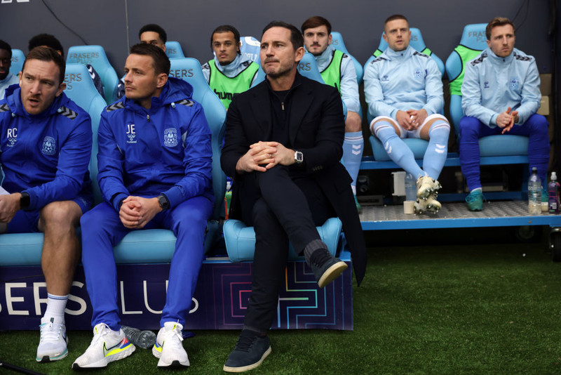 Frank Lampard fer ágætlega af stað með Coventry