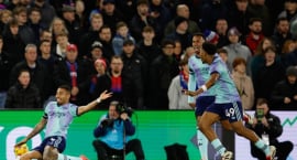 England: Arsenal fór illa með Crystal Palace - Jesus í...