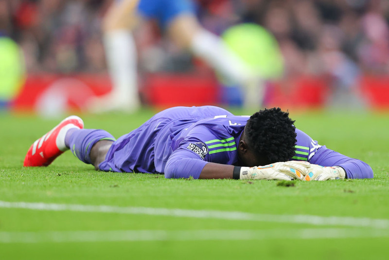 England: Onana með skelfileg mistök í tapi Man Utd - Fyrsti sigur Everton í endurkomu Moyes