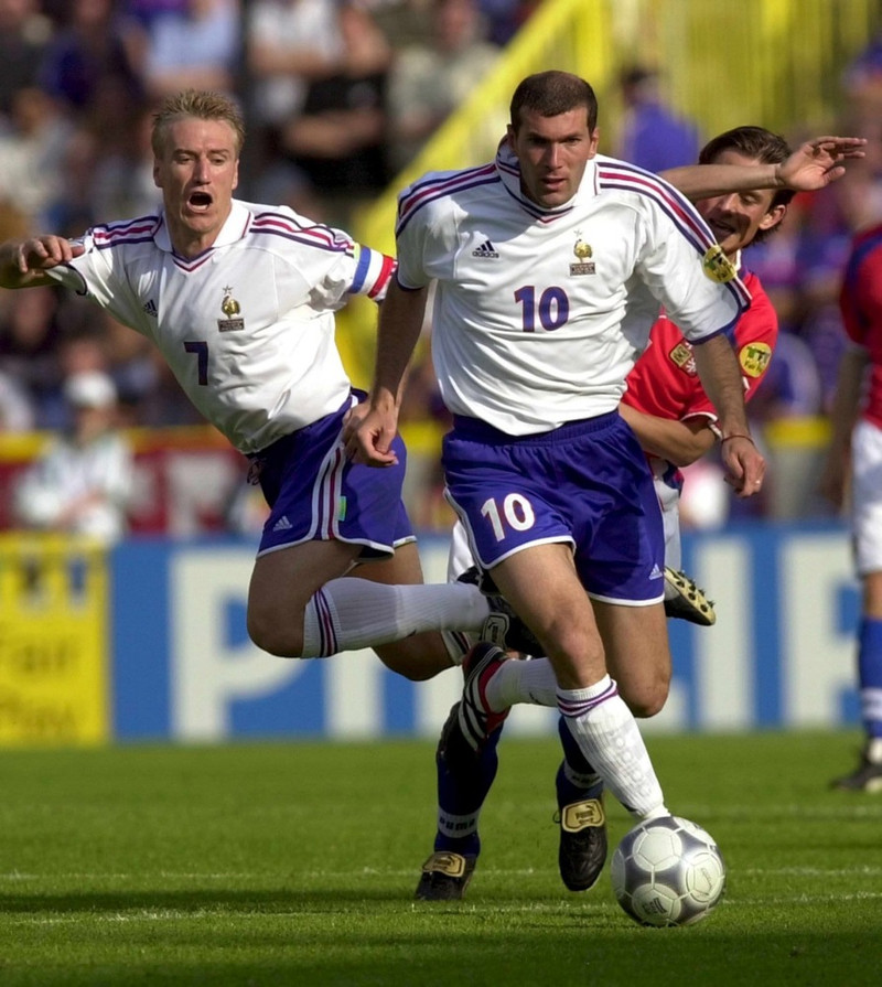 Zidane velur Jacquet og Truffert í landsliðið