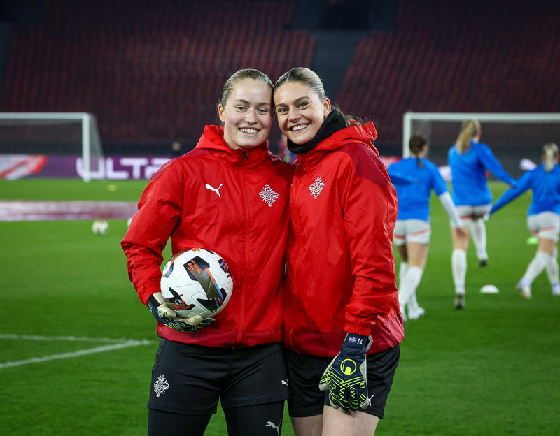 Fanney með Telmu Ívarsdóttur á góðri stundu.