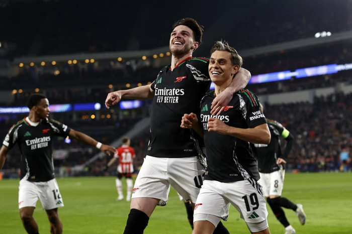 Arsenal er svo gott sem komið áfram