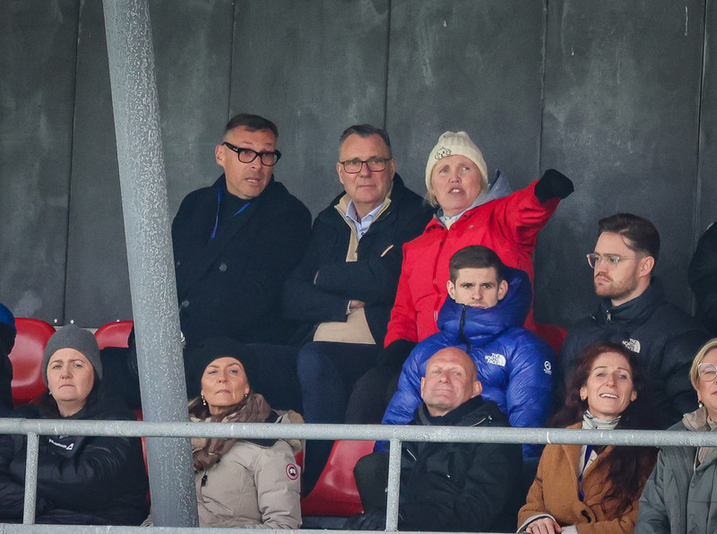 Jörundur Áki Sveinsson, Willum Þór Þórsson og Vanda Sigurgeirsdóttir fylgdust spennt með.