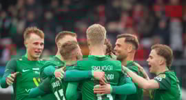 Ísland í dag - Titilbarátta mætir fallbaráttu