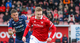 Ísland í dag - Valsmenn fara í Krikann