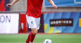 Stjarnan gæti opnað veskið fyrir Aron en sér KR ekki...