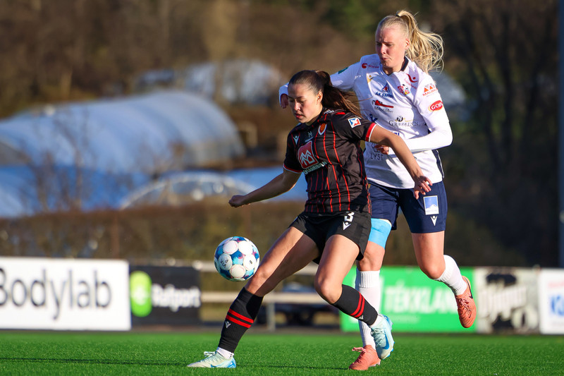 Áslaug Dóra Sigurbjörnsdóttir í leik með Víkingum.