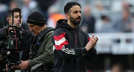 Tveir efstir á blaði ef Man Utd ákveður að láta...