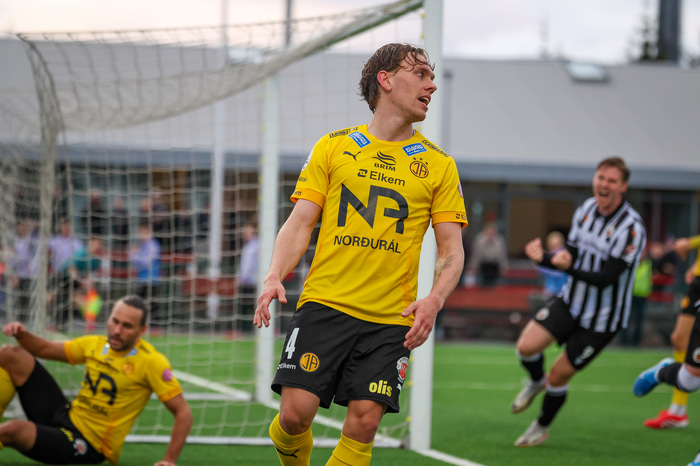 Leit ekki vel út hjá Skagamönnum í gær.