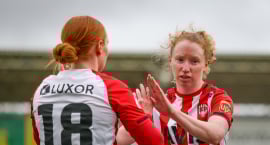 Caroline Murray kveður Þrótt