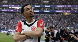 Liverpool hefur samband við Frankfurt