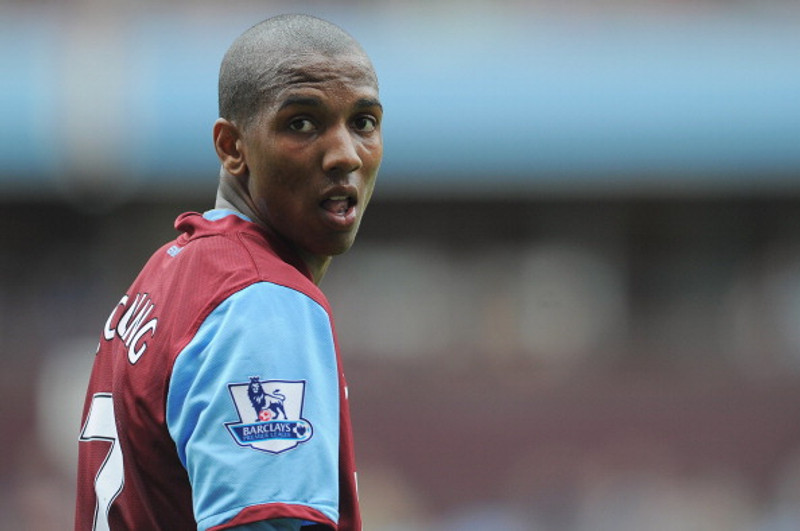 Viðræður Young og Aston Villa á lokastigi