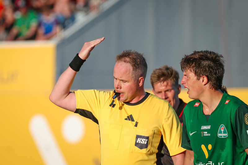 Arnar Þór Stefánsson dómari.