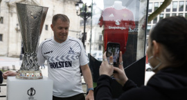 Álitsgjafar spá í úrslitaleik Man Utd og Tottenham