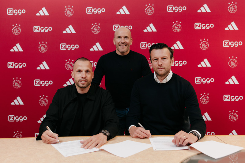 Ajax staðfestir ráðningu Heitinga