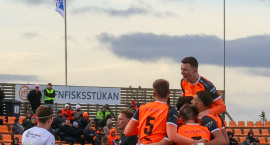 2. deild: Toppliðin töpuðu heimaleikjum
