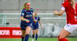 Freyja Karín með slitið krossband