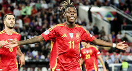 Liverpool undirbýr tilboð í Williams - Man Utd setur...