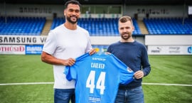 Ákvörðun Jökuls að byrja ekki Caulker vekur athygli