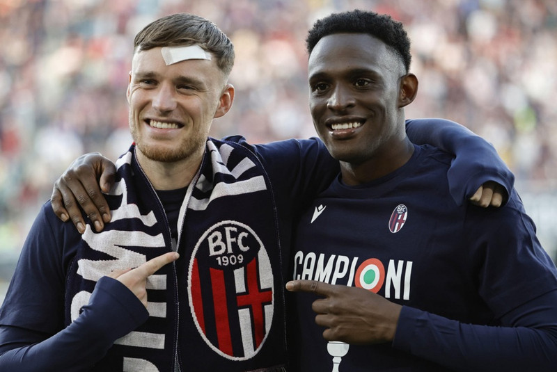 Napoli borgar 30 milljónir fyrir Beukema (Staðfest)