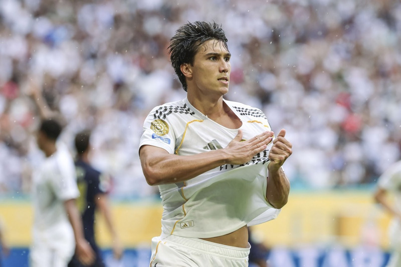 Arbeloa vill fá leikmenn með sér frá Real