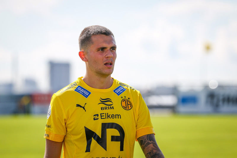 Oliver að rifta í Póllandi - Á leið heim?