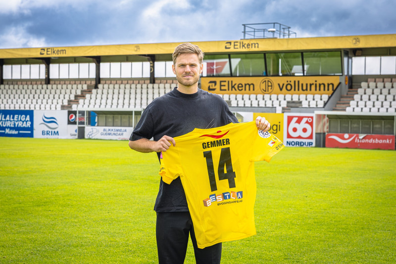 Jonas Gemmer er utan hóps.