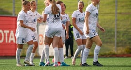 Besta deild kvenna: ÍBV vann Fram í sjö marka leik