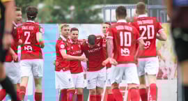 Besta deildin: Tíu Víkingar töpuðu toppslagnum