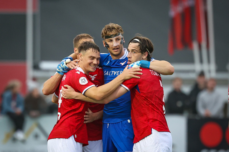 Innkastið - Valur fékk toppsætið á silfurfati