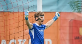 Frederik Schram með grímu - „Algjör Jerzy Dudek...