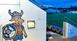 Settu lukkudýr Lech Poznan á Kópavogsvöll í skjóli...