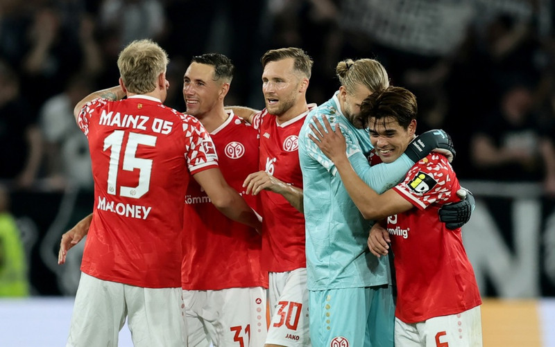 Þýskaland: Ísak kom inn af bekknum - Dortmund vann í Stuttgart