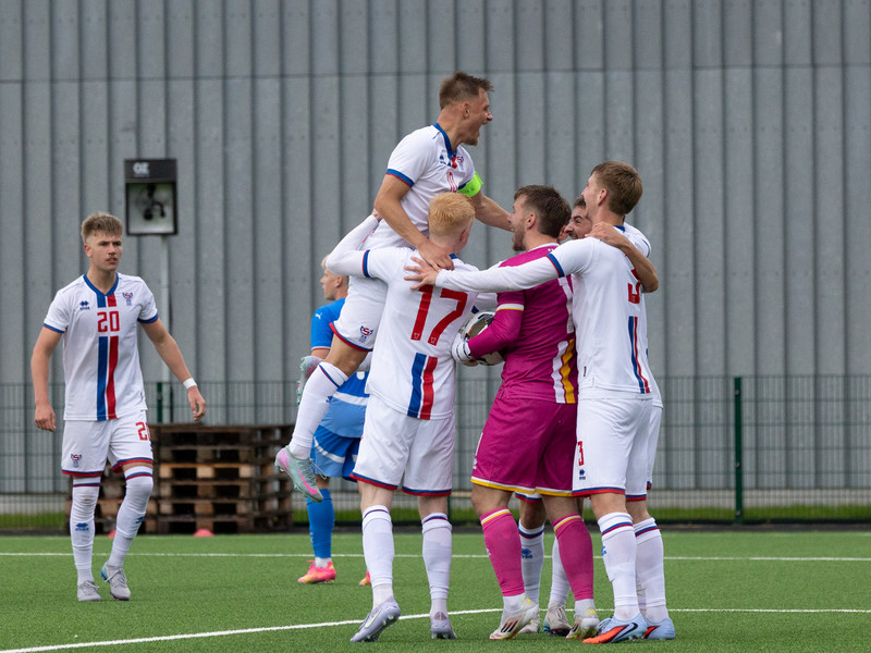 Færeyjar unnu sigur á íslenska U21 landsliðinu.