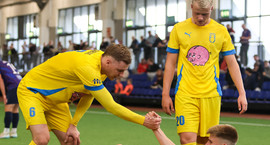 Ísland í dag - Mjólkurbikarinn í Egilshöllinni