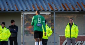 Oumar Diouck á hættusvæði - Reglur FIFA kveða á um...
